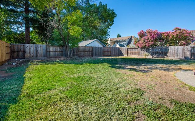3440 Oakcreek Dr, Rocklin, CA 95677