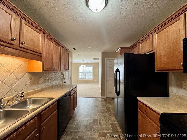 227 Fairfield Circle, Raeford, NC 28376