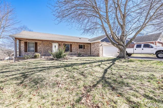 7 Jason Ridge Drive, Washington, MO 63090