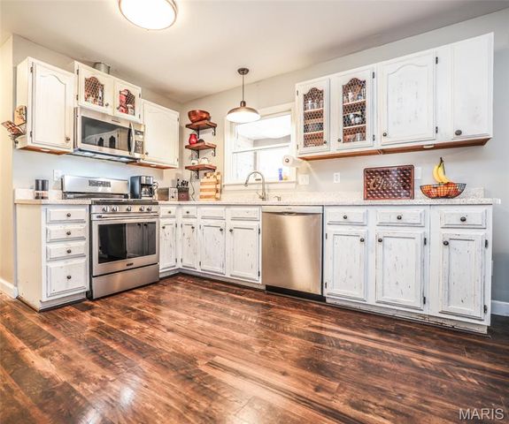 7 Jason Ridge Drive, Washington, MO 63090