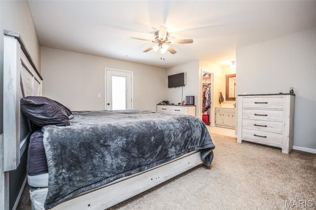 7 Jason Ridge Drive, Washington, MO 63090