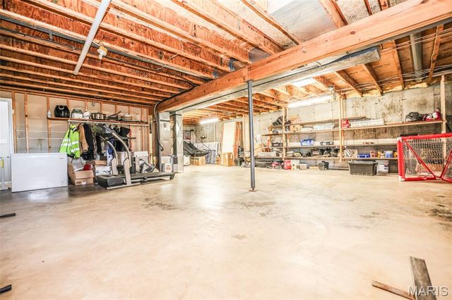 7 Jason Ridge Drive, Washington, MO 63090