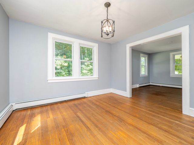 159 Barry Avenue, Ridgefield, CT 06877