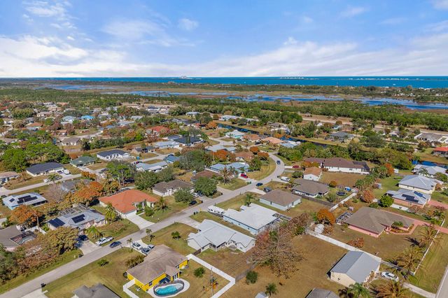 2850 SE Buccaneer Circle, Port St. Lucie, Port St Lucie, FL 34952