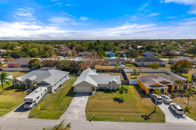 2850 SE Buccaneer Circle, Port St. Lucie, Port St Lucie, FL 34952