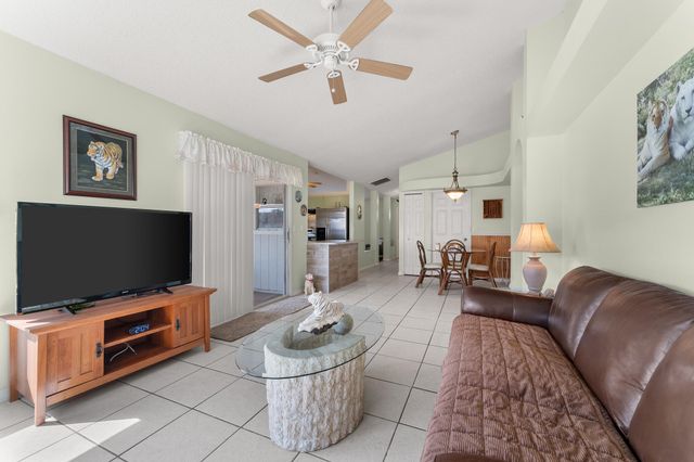 2850 SE Buccaneer Circle, Port St. Lucie, Port St Lucie, FL 34952