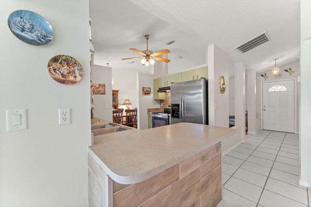 2850 SE Buccaneer Circle, Port St. Lucie, Port St Lucie, FL 34952