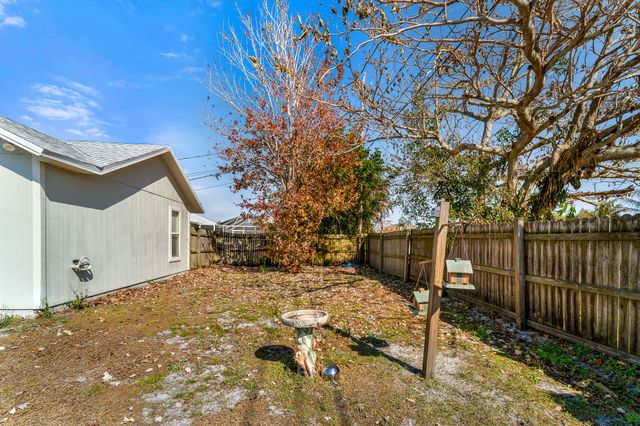 2850 SE Buccaneer Circle, Port St. Lucie, Port St Lucie, FL 34952