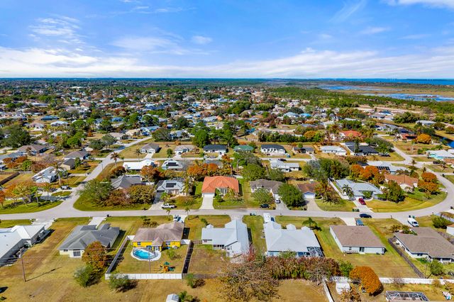 2850 SE Buccaneer Circle, Port St. Lucie, Port St Lucie, FL 34952