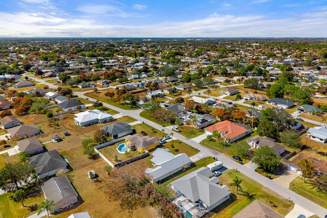 2850 SE Buccaneer Circle, Port St. Lucie, Port St Lucie, FL 34952