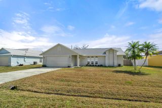 2850 SE Buccaneer Circle, Port St. Lucie, Port St Lucie, FL 34952