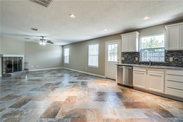 2344 Bradford Pear Drive, Little Elm, TX 75068