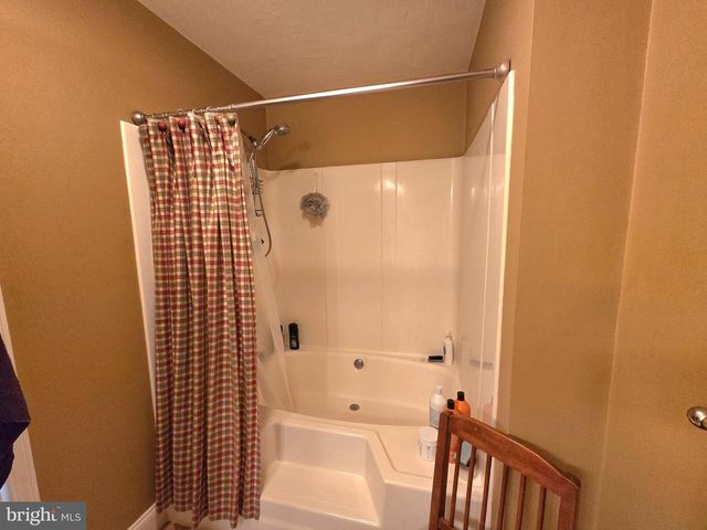 22 DREXEL DR, Pennsville, NJ 08070