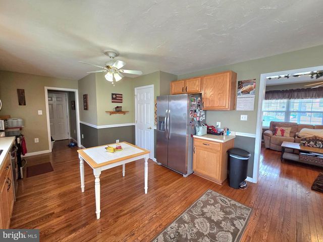 22 DREXEL DR, Pennsville, NJ 08070