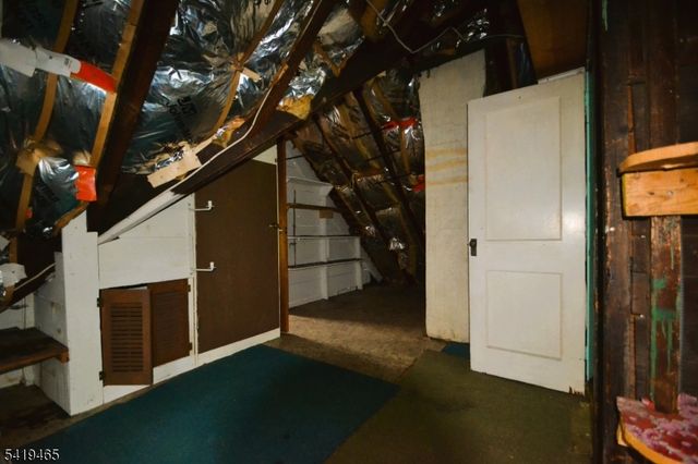 10 Lake Ave, Clifton City, NJ 07011