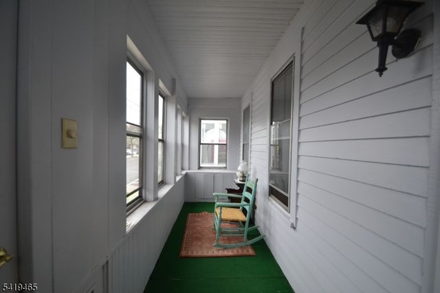 10 Lake Ave, Clifton City, NJ 07011