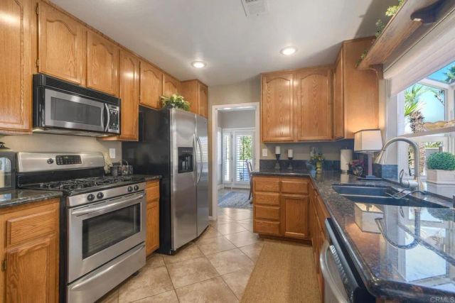 1510 Golfcrest Place, Vista, CA 92081