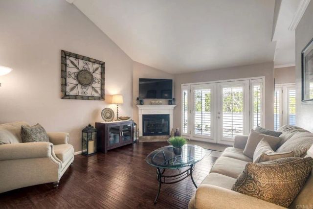 1510 Golfcrest Place, Vista, CA 92081