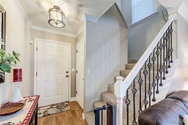 1069 Big Bend Crossing Drive, Manchester, MO 63088