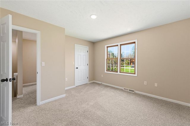 5411 W Heisley Road, Mentor, OH 44060