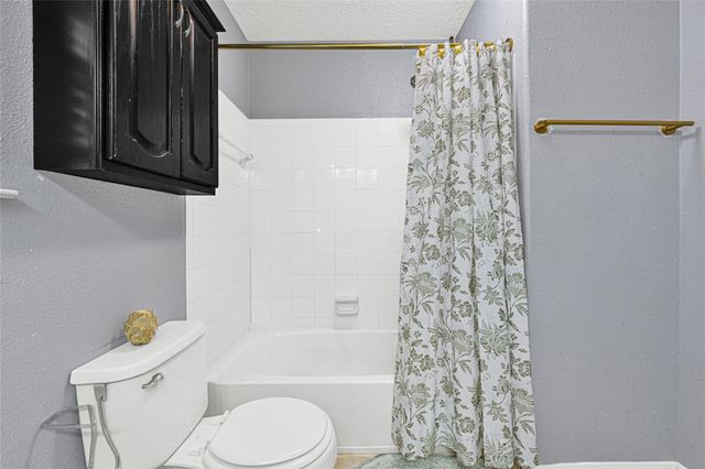 1211 Atlanta Drive, Richmond, TX 77406