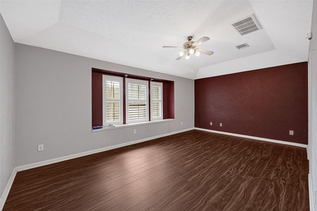 1211 Atlanta Drive, Richmond, TX 77406