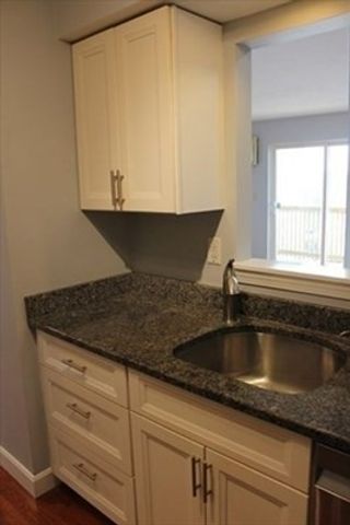 36 C Gibbs St 29, Worcester, MA 01607