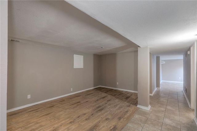 230 NE Evansdale Road, Kansas City, MO 64116