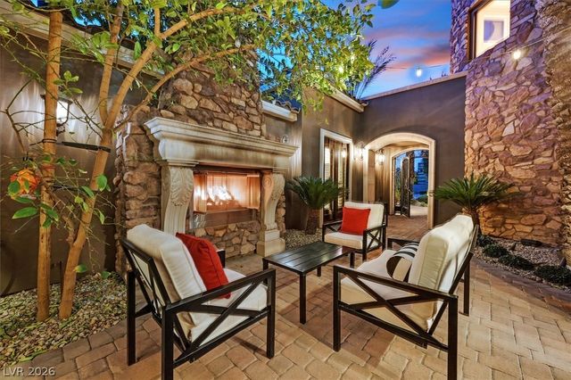 2990 Bella Kathryn Circle, Las Vegas, NV 89117