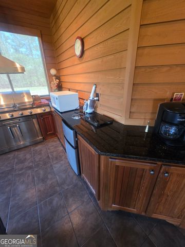 1202 Red Oak Drive, Monroe, GA 30655