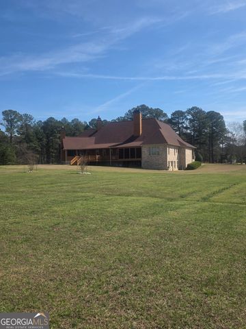 1202 Red Oak Drive, Monroe, GA 30655