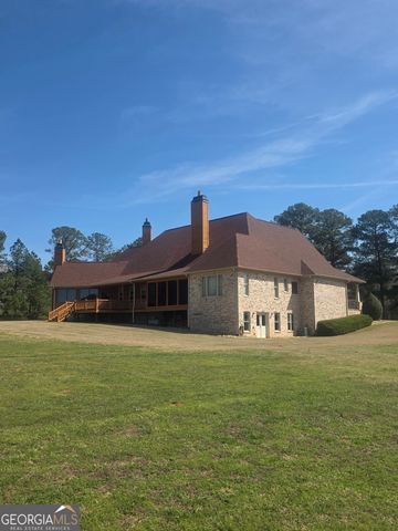 1202 Red Oak Drive, Monroe, GA 30655