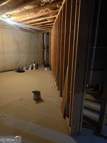 1202 Red Oak Drive, Monroe, GA 30655