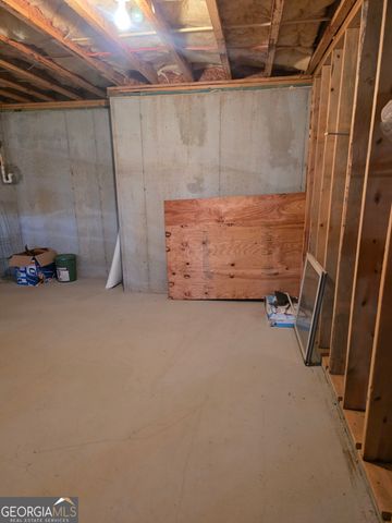 1202 Red Oak Drive, Monroe, GA 30655