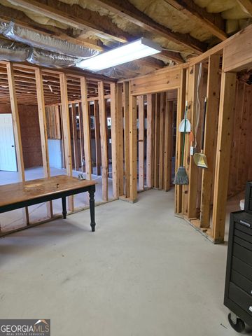 1202 Red Oak Drive, Monroe, GA 30655