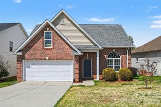255 19th Avenue SE, Hickory, NC 28602