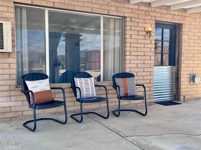38960 12th St East East, Palmdale, CA 93550