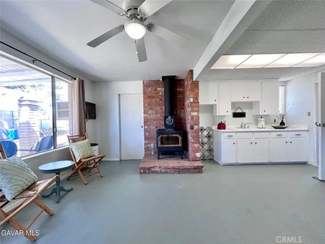 38960 12th St East East, Palmdale, CA 93550