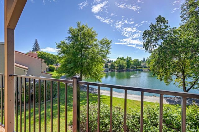 6986 Carreta Ln, Rancho Murieta, CA 95683