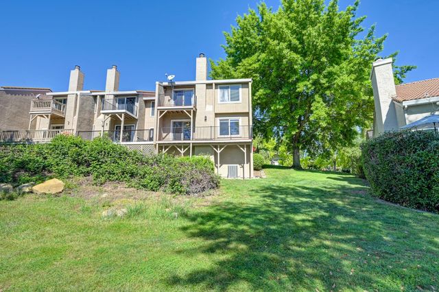 6986 Carreta Ln, Rancho Murieta, CA 95683