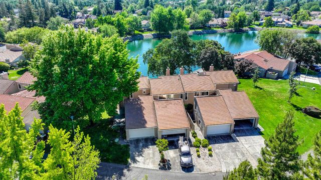 6986 Carreta Ln, Rancho Murieta, CA 95683