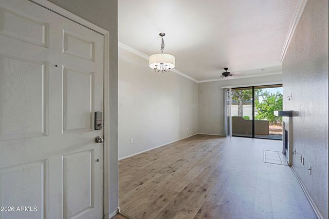 750 E NORTHERN Avenue 1113, Phoenix, AZ 85020