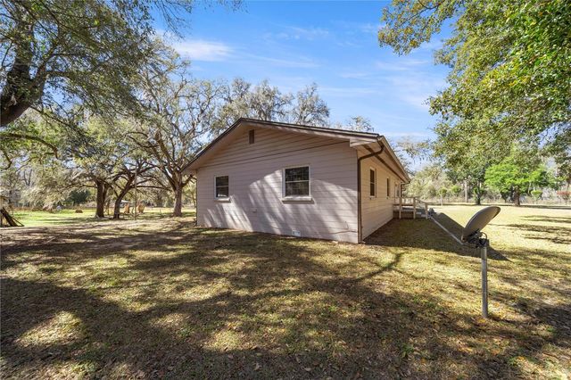 3910 SE 52ND STREET, Ocala, FL 34480