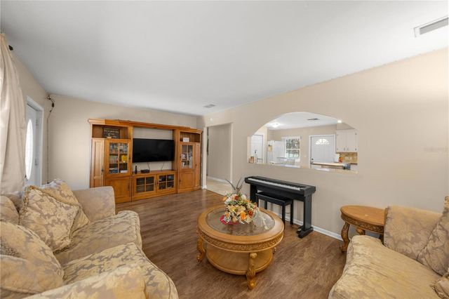 3910 SE 52ND STREET, Ocala, FL 34480