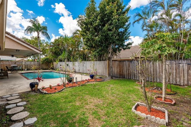 1855 NW 106th Terrace, Plantation, FL 33322
