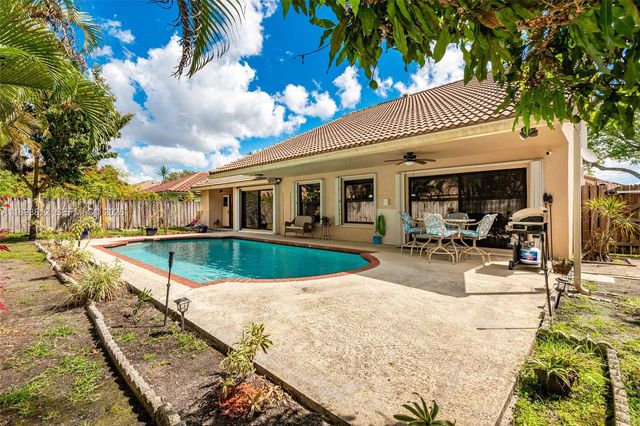 1855 NW 106th Terrace, Plantation, FL 33322