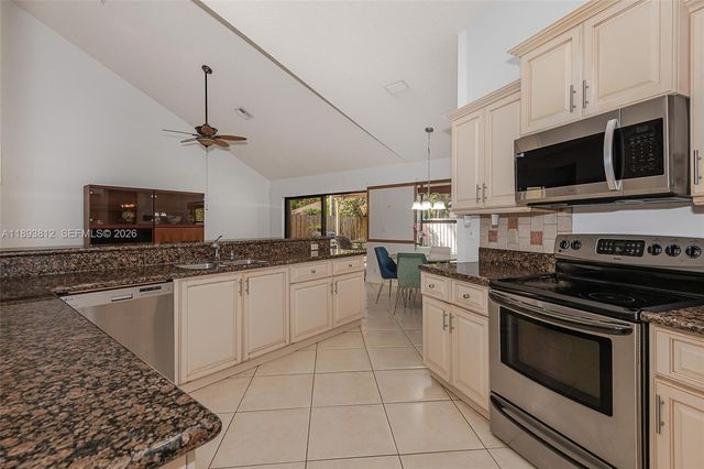 1855 NW 106th Terrace, Plantation, FL 33322
