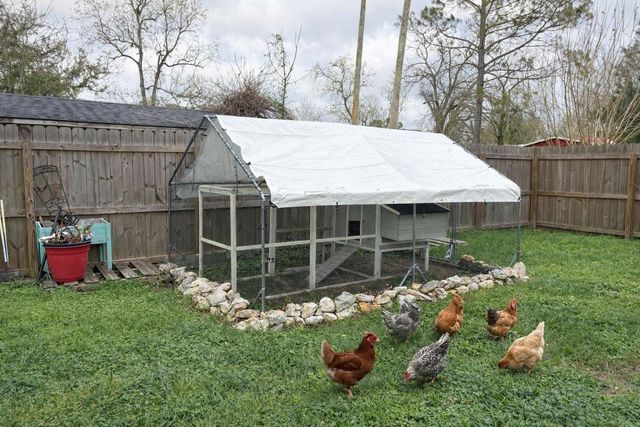 406 N Fig Street, Sweeny, TX 77480