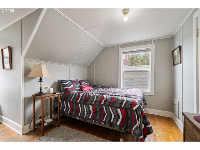 3063 Sw ANCHOR Ave, Lincoln City, OR 97367