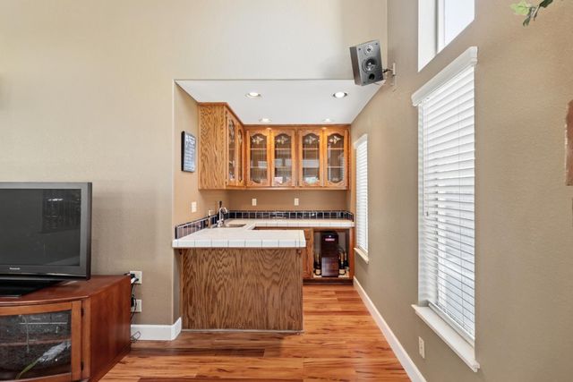 8267 Dressage Way, Sacramento, CA 95829